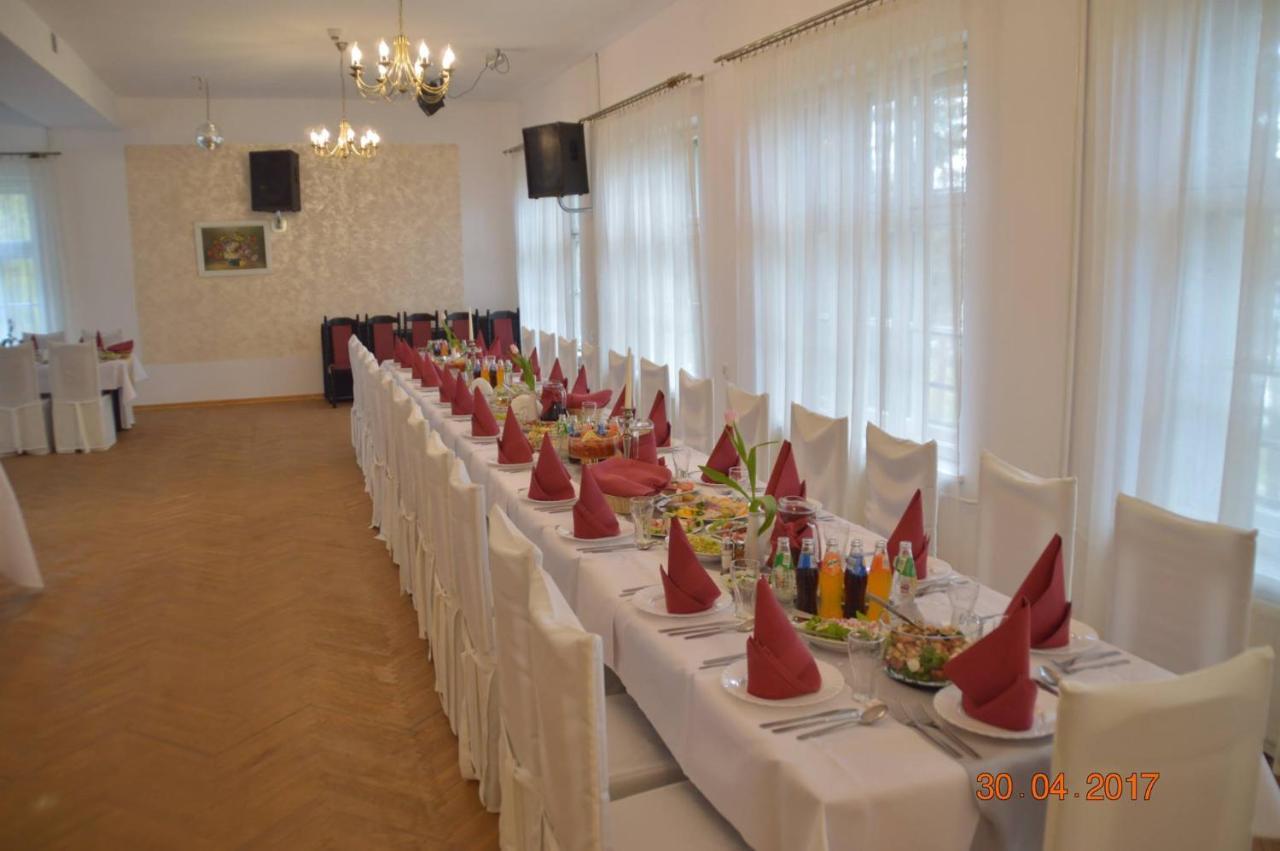 Zajazd Turystyczny HETMAN Augustów Zewnętrze zdjęcie